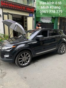 Các dịch vụ về kính ô tô