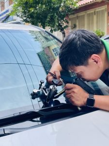 Hàn kính ô tô công nghệ từ Mỹ