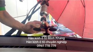 Hàn kính chắn gió